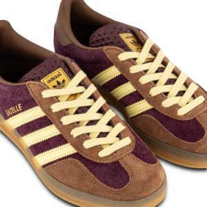 Adidas Gazelle – Burgundy/Brown with Cream Stripes